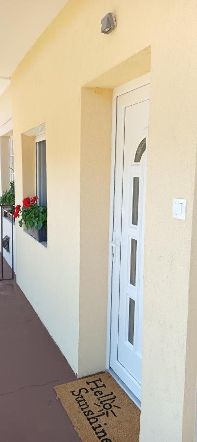 Apartamento Dávid apartman Siófok Exterior foto